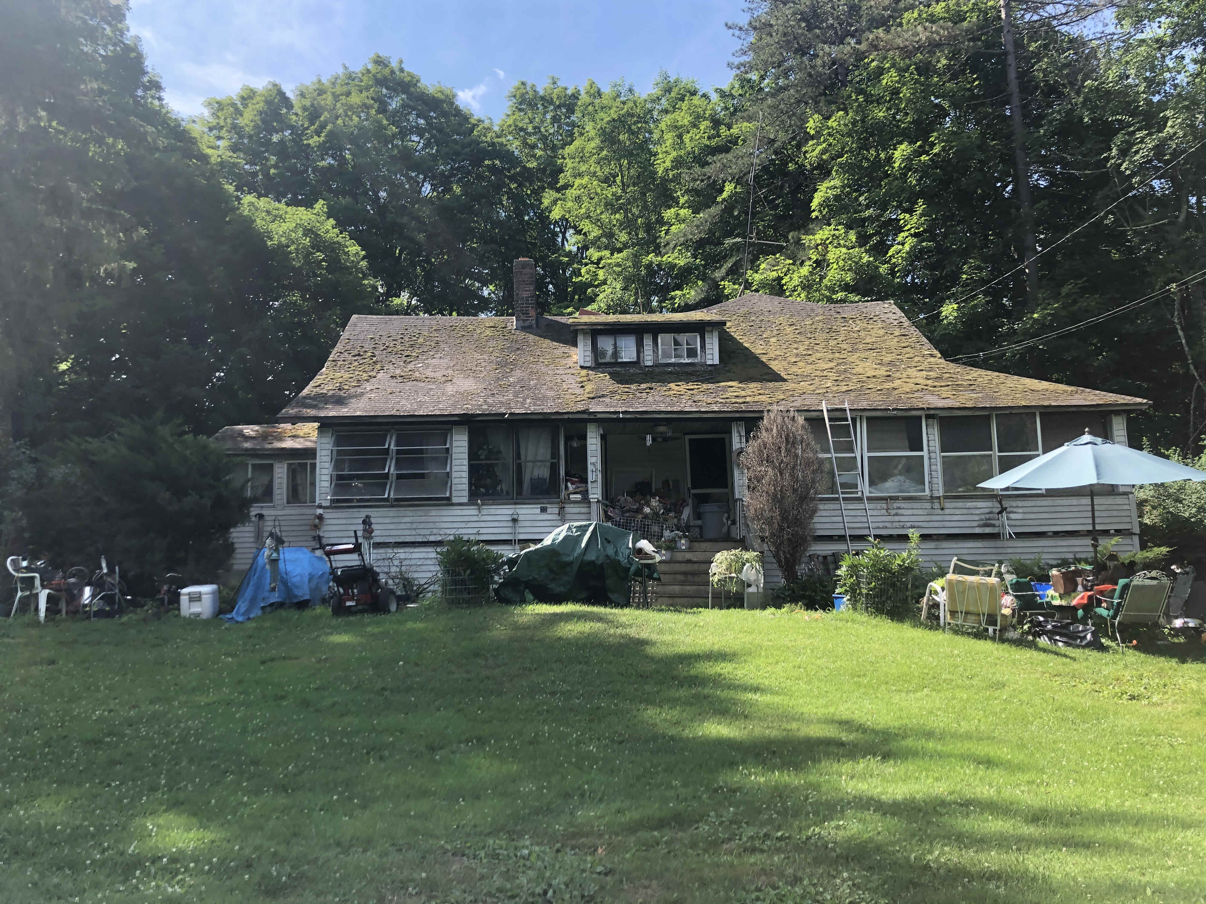 Building photograph for 33 FARNUM ROAD